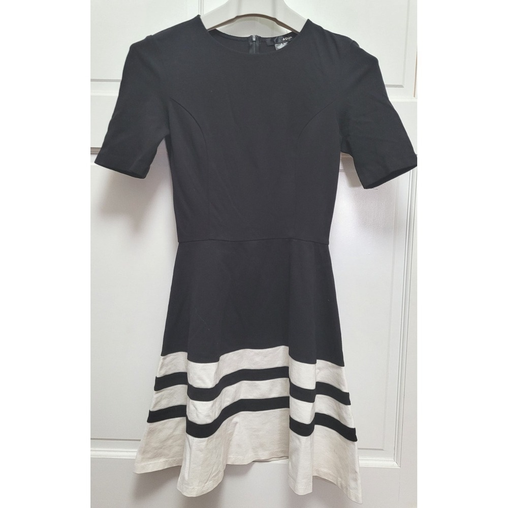 Bloomingdale's Aqua Short Sleeve Rayon Blend Fit & Flare Mini Dress - Black - S